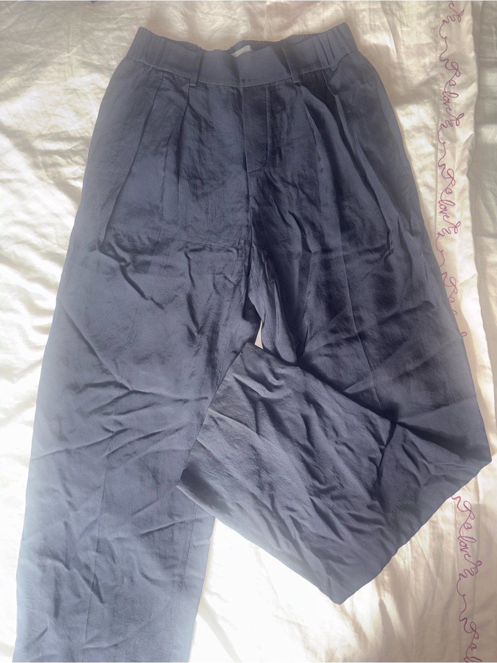 Vince Navy Relaxed Pleated Trousers